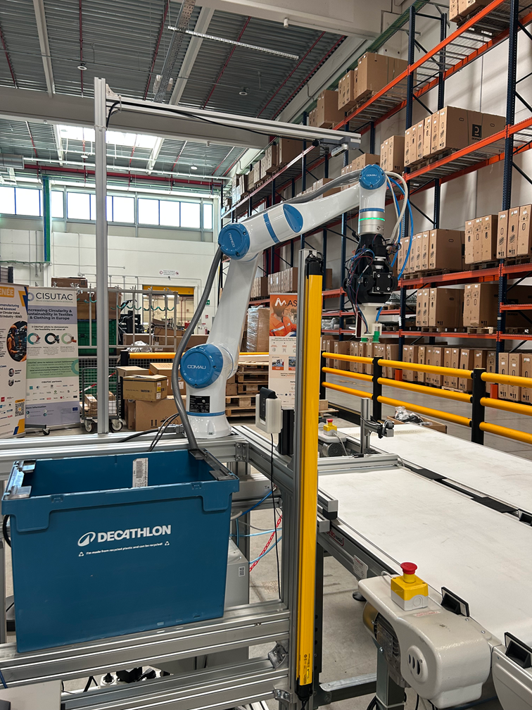 Comau porta l’AI nel magazzino: il robot MyCo impara il lavoro dell’e-commerce