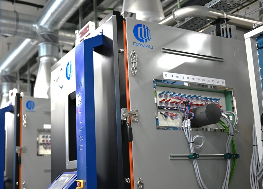 Comau porta i test delle batterie dal laboratorio alla scala industriale