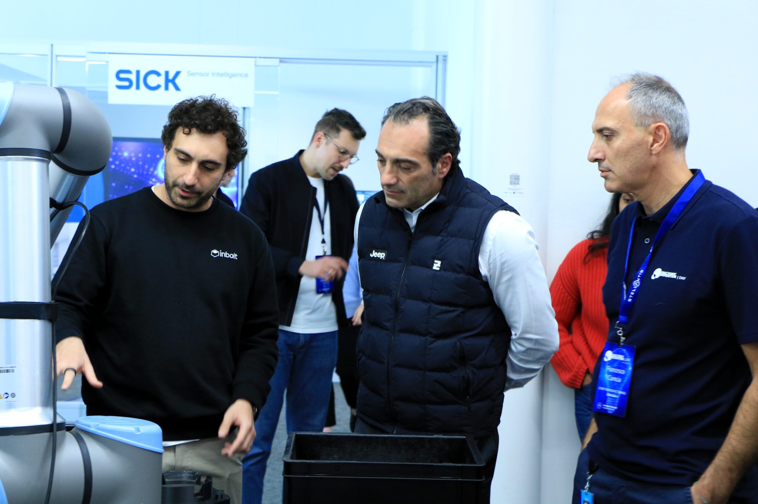 Factory Booster Day: Stellantis porta AI e robotica dai fornitori alle linee produttive